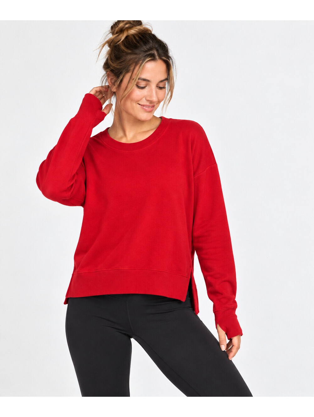 Athleta Women’s Red Crewneck Sweatshirt Pullover Thumbholes Side Slits